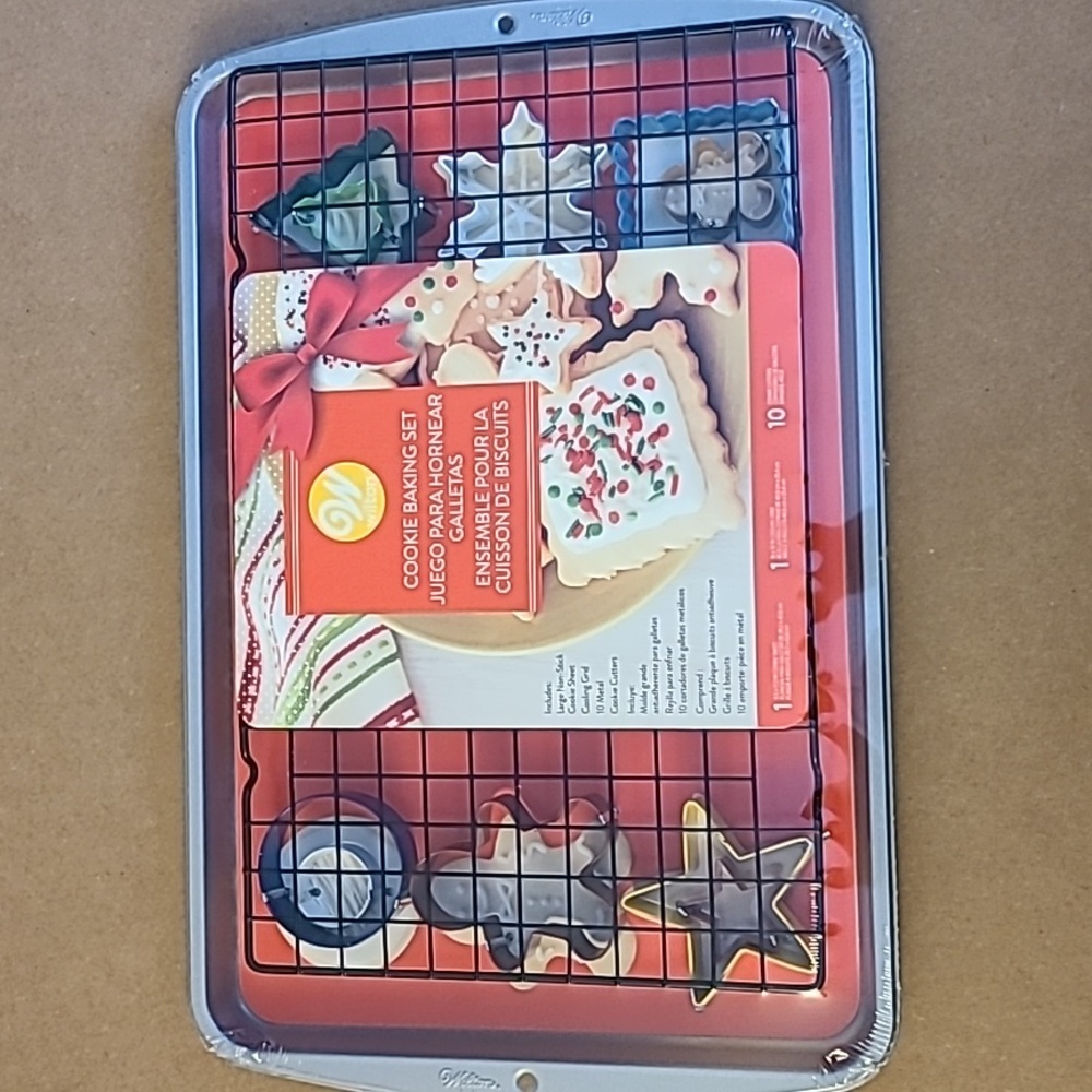 Wilton cookie baking set with cookie cutters